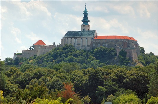 MATRIX A VEDOMÉ BYTIE 30.4.-1.5.2016 PLNE OBSADENÝ