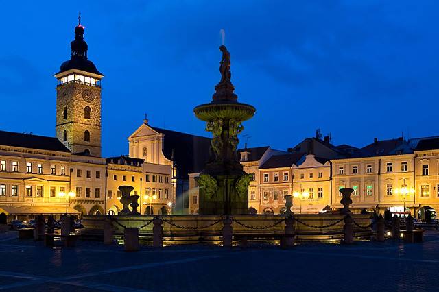 MATRIX A KVANTOVÍ RODIČIA 25.4.2016